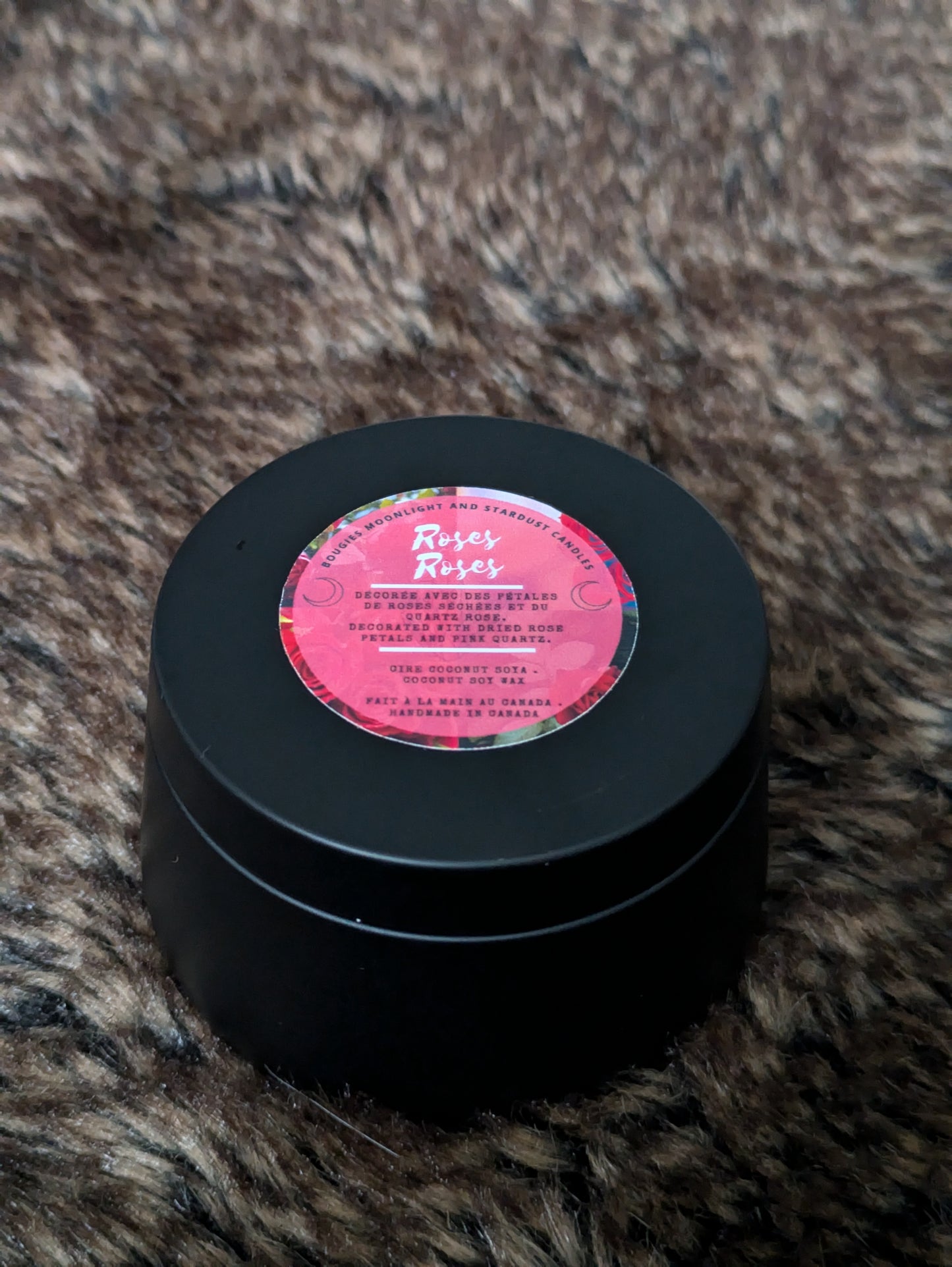* 1 left * Regular Scent : Roses / 4oz / cotton