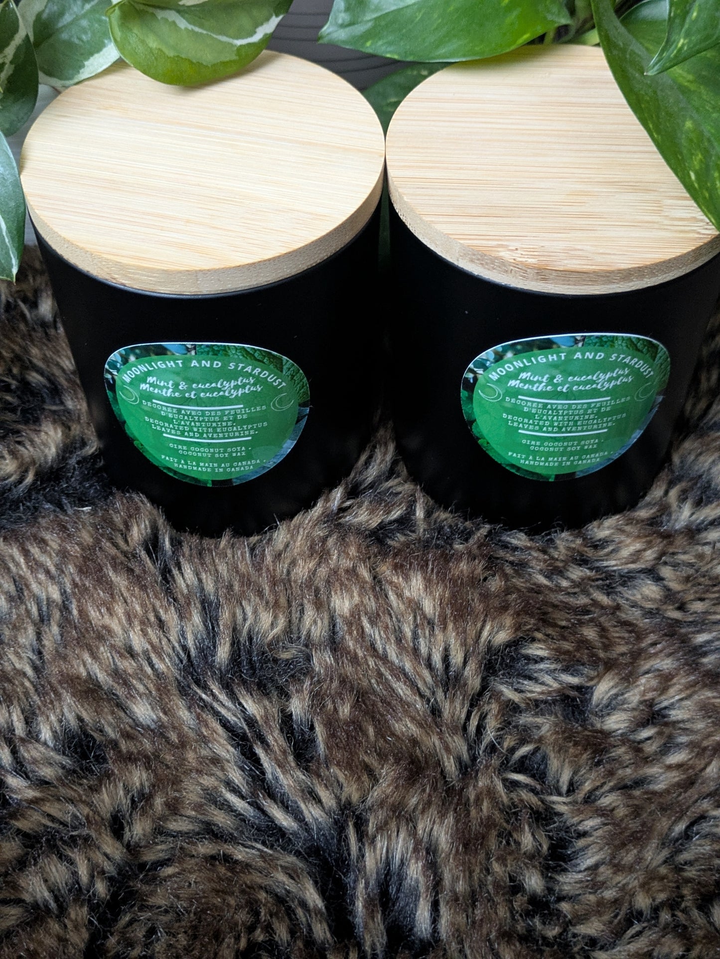 * 1 left * Regular scent : Mint and eucalyptus / 10oz / wood