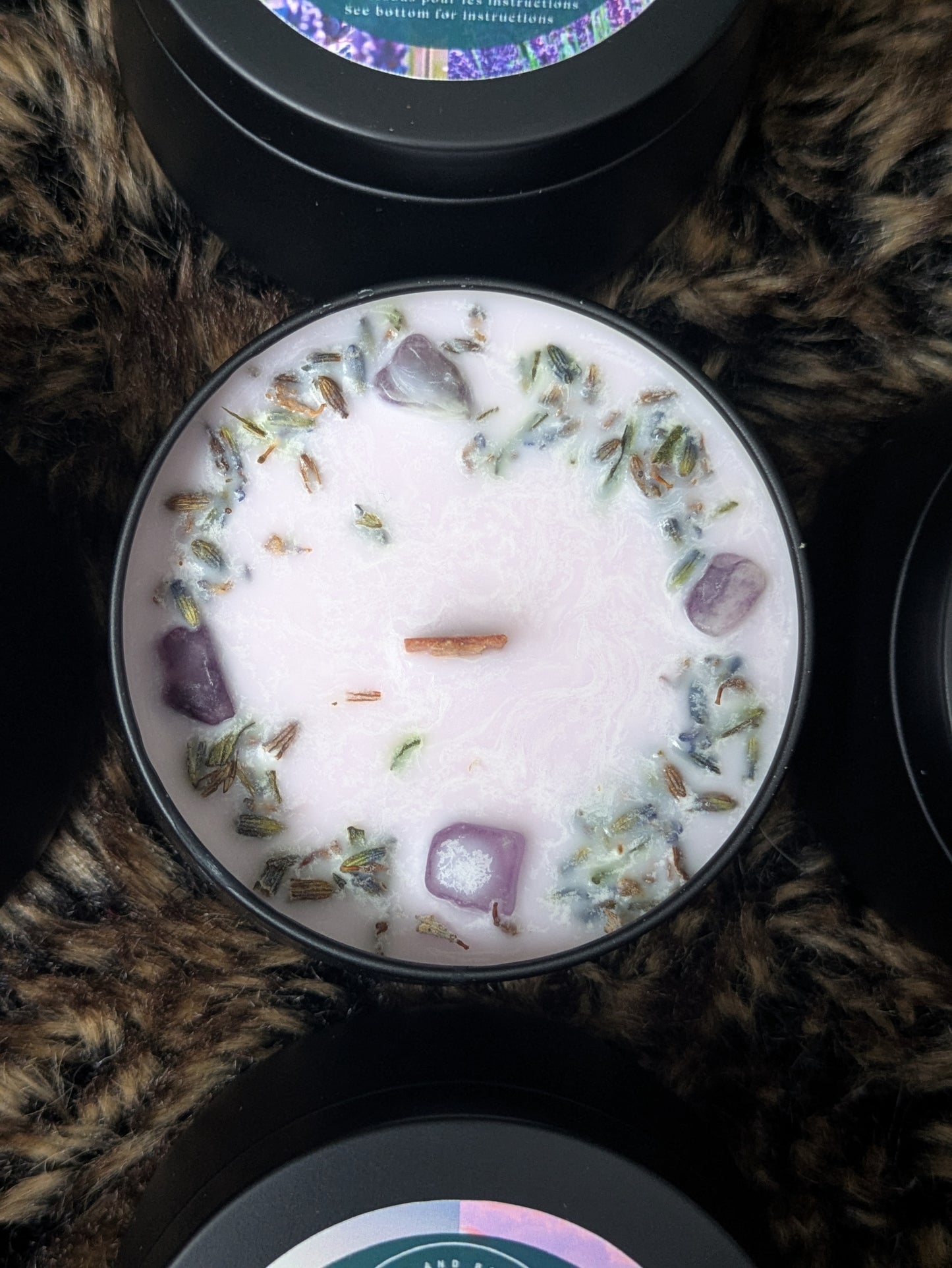 * 4 left * Regular Scent : Lavander / 4oz / Wood wick